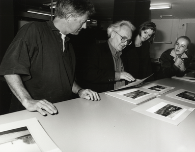 104990 Afbeelding ir. Herman Hertzberger, geboren 6 juli 1932, architect van het Muziekcentrum Vredenburg te Utrecht in ...